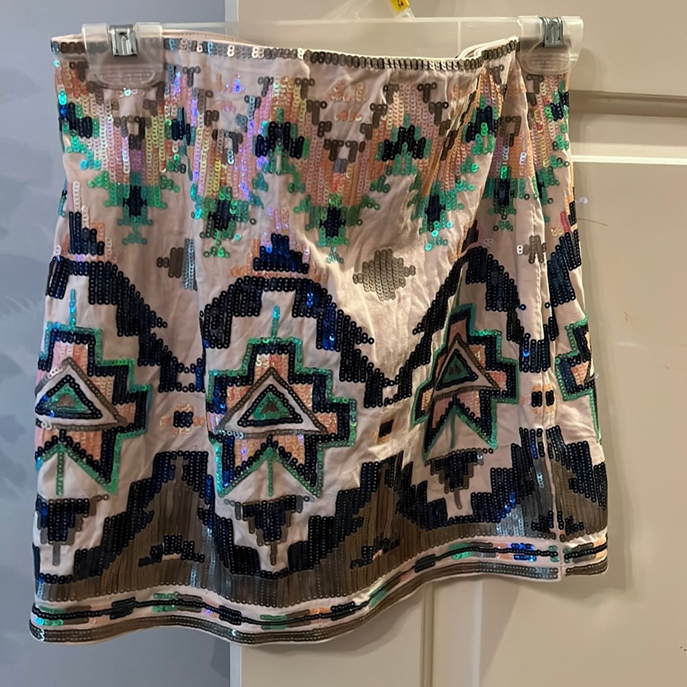 Express mini skirt
